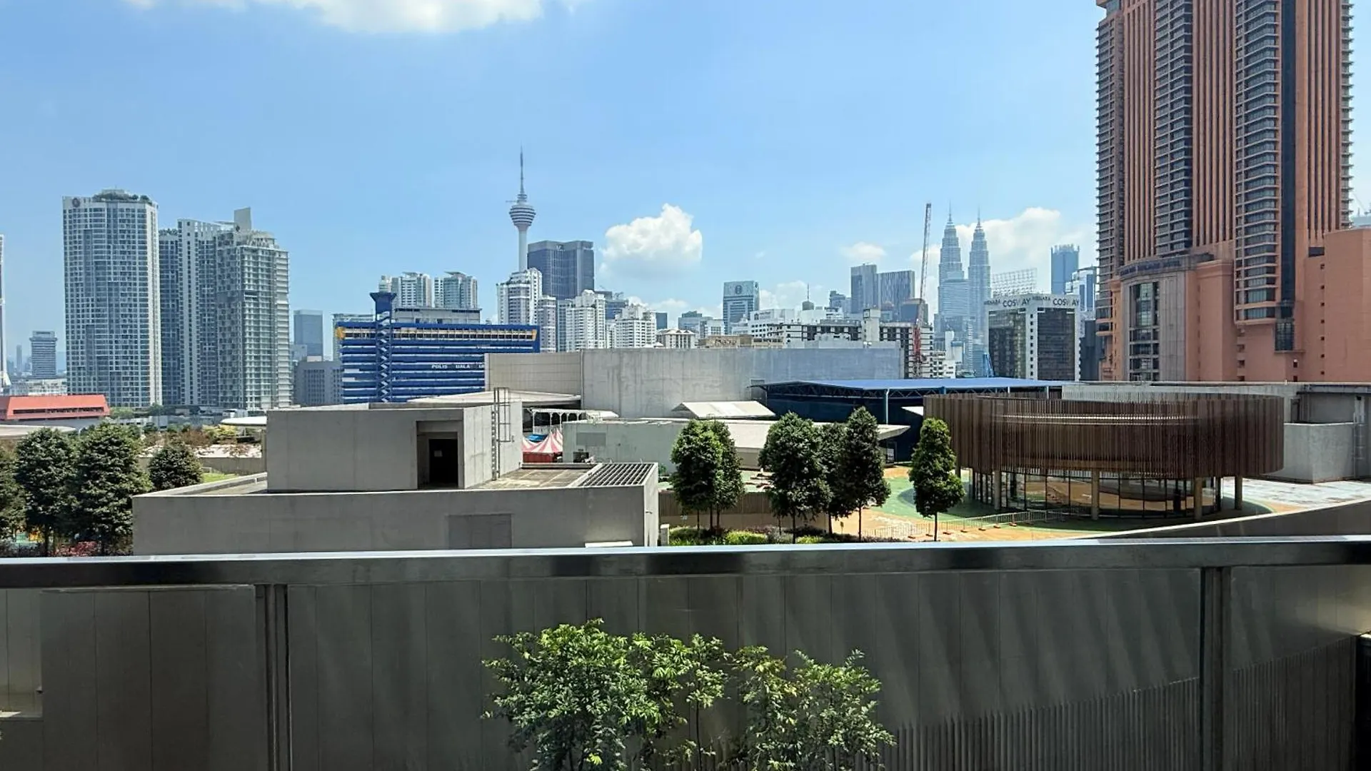 Apartment Lucentia Residence Bbcc Lalaport By Smart Services Kuala Lumpur Malaysia